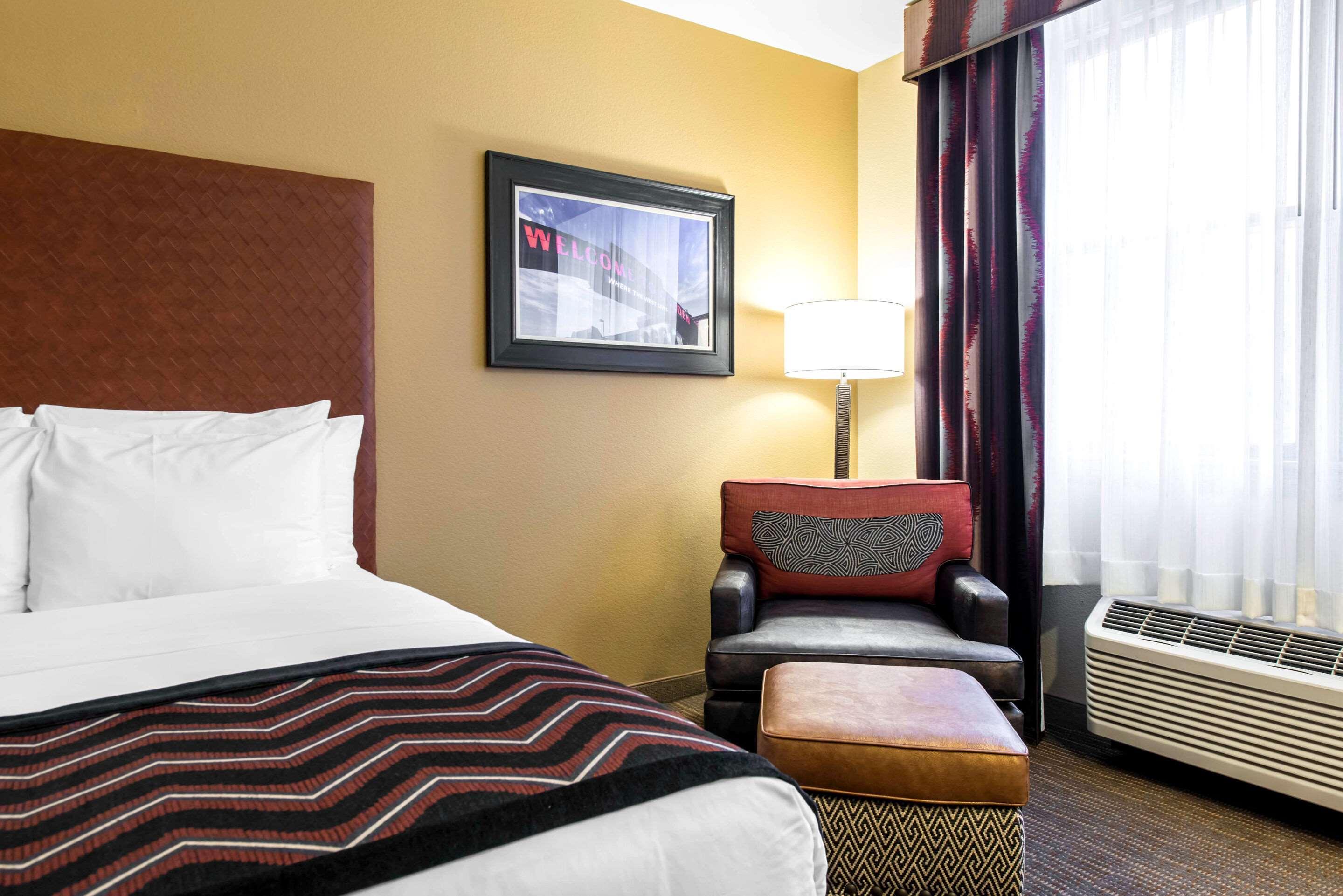 The Golden Hotel, Ascend Hotel Collection Екстериор снимка